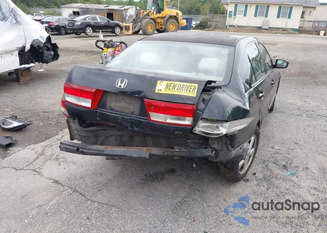 2004 Honda Accord 2.4 Ex from USA, damaged, VIN 1HGCM56634A011148